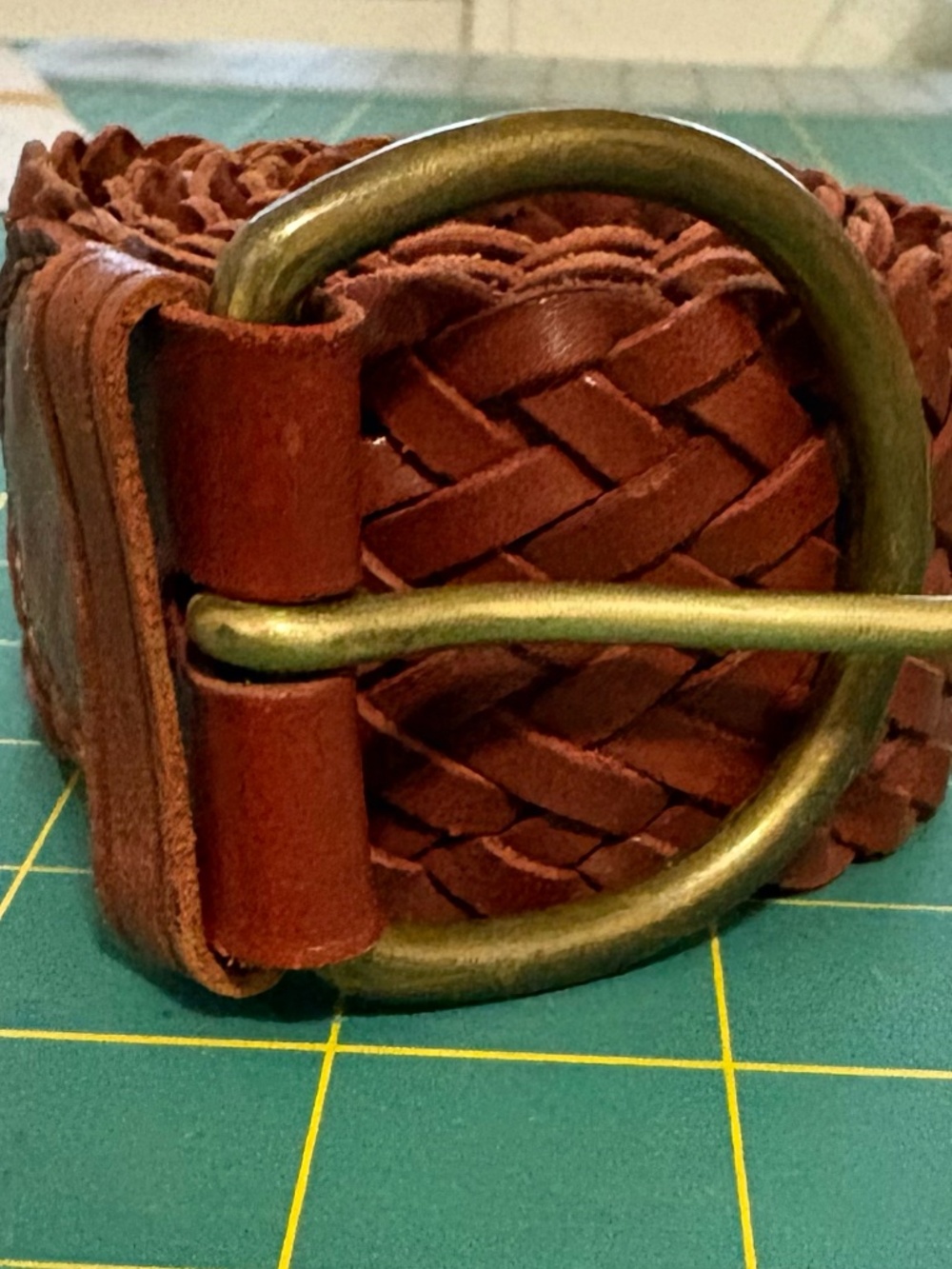 Share Woven Brown Leather Belt Heavy Brass Buckle Fits To 31” Made USA Width 1.7